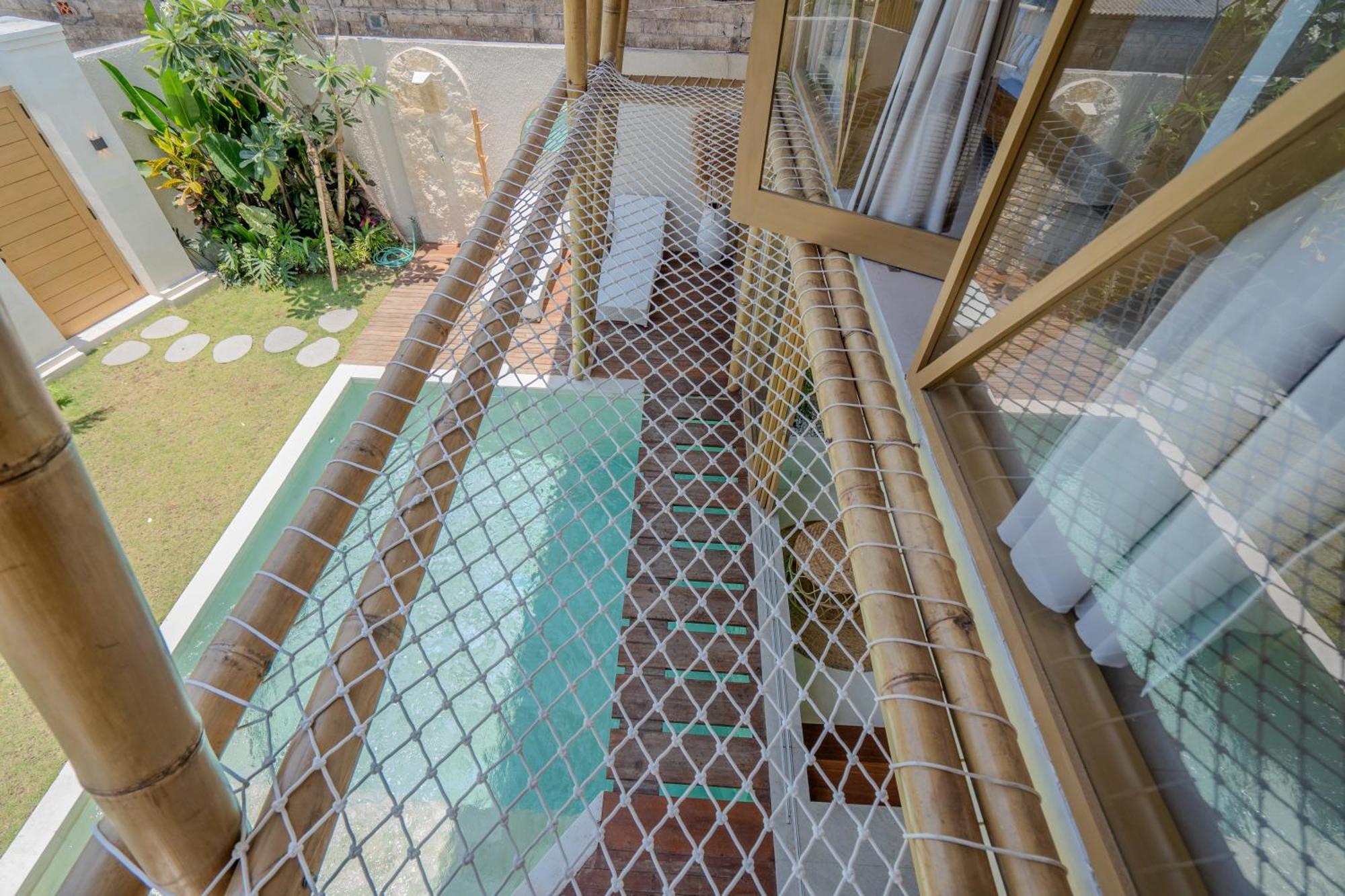 Villa Sunset Bamboo - 3Br Villa In Kerobokan Dış mekan fotoğraf