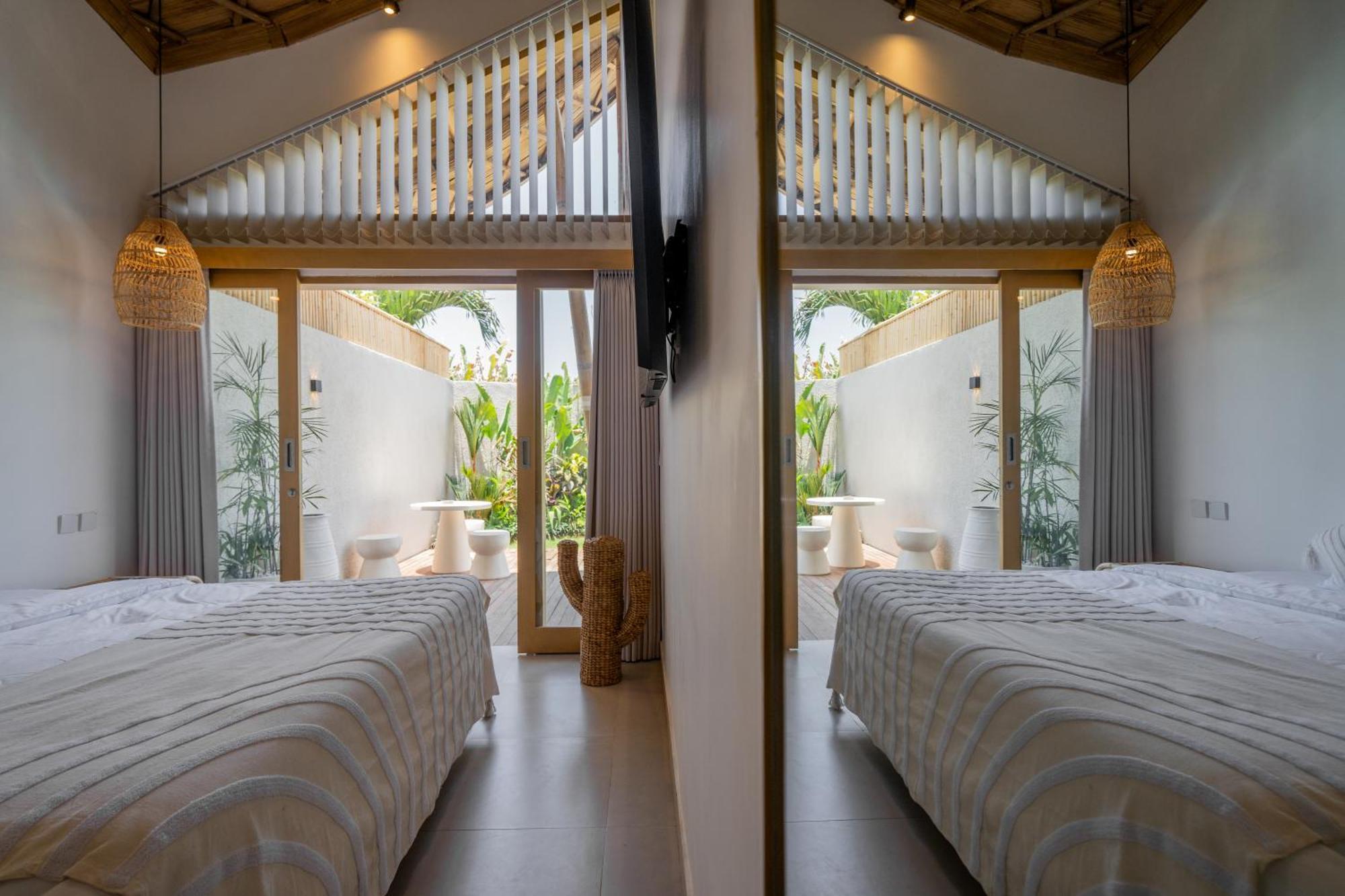 Villa Sunset Bamboo - 3Br Villa In Kerobokan Dış mekan fotoğraf