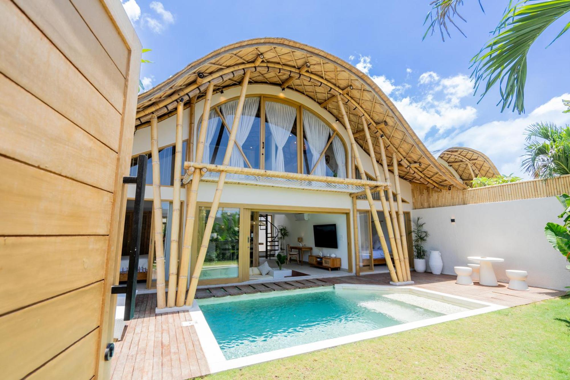 Villa Sunset Bamboo - 3Br Villa In Kerobokan Dış mekan fotoğraf