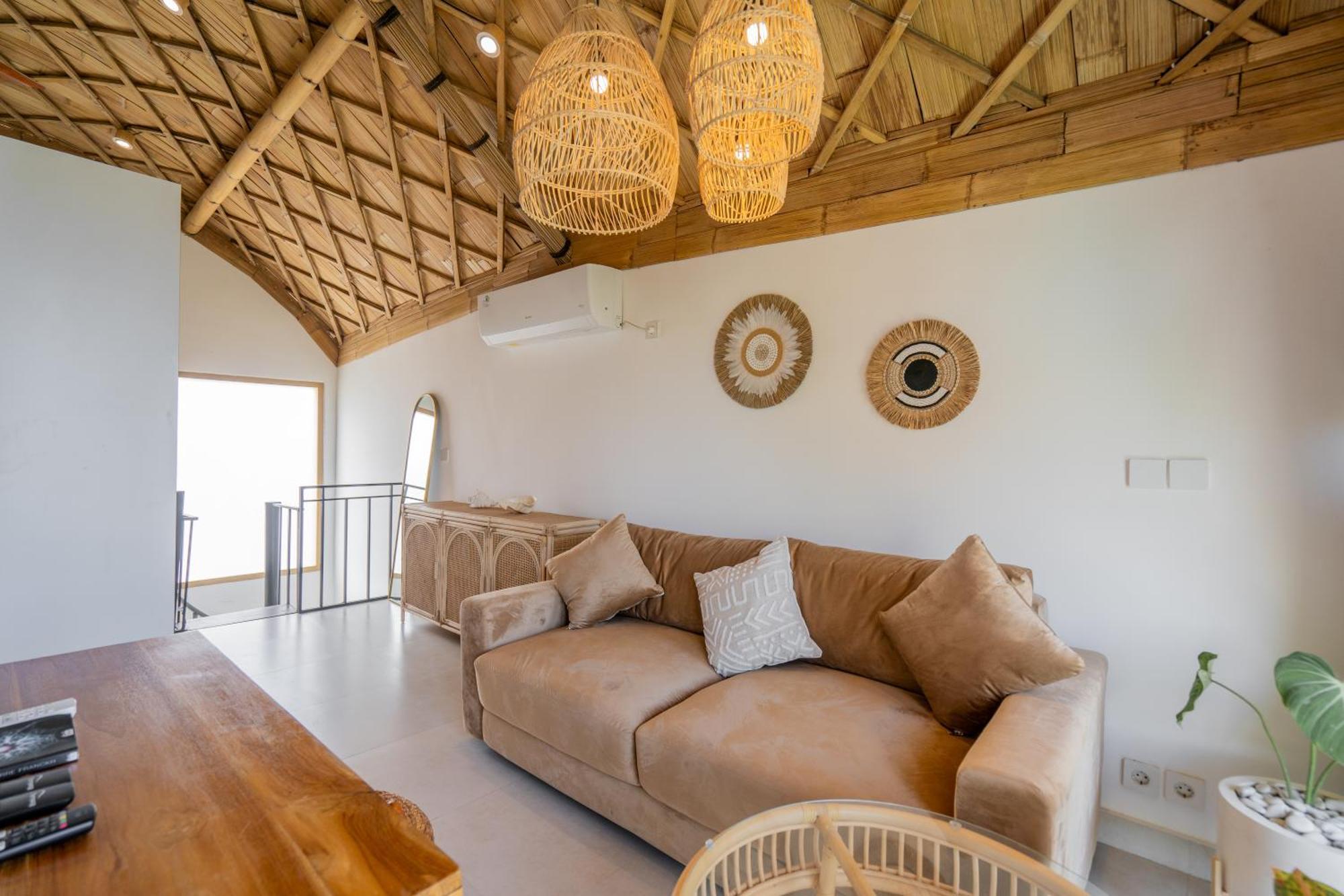 Villa Sunset Bamboo - 3Br Villa In Kerobokan Dış mekan fotoğraf